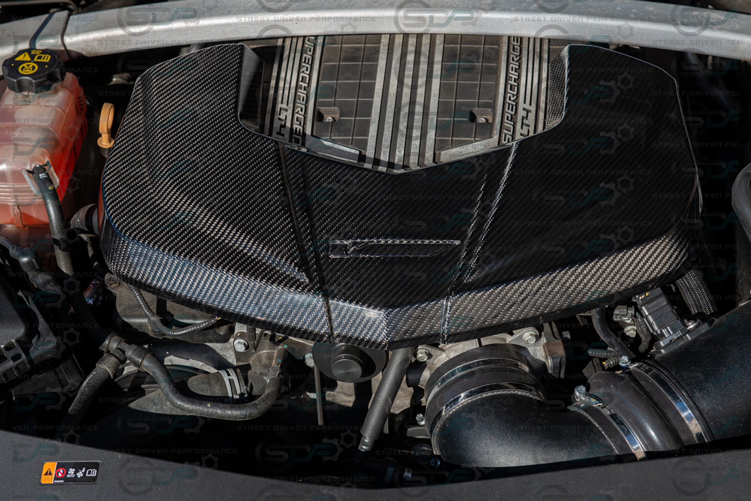 CTS-V V3 - Carbon Fiber Engine Cover for Chevrolet LTx LT4 Supercharged engines